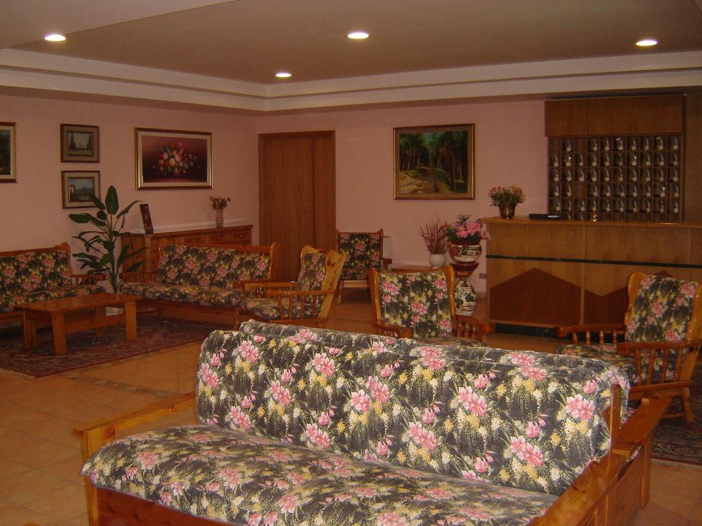 Hotel La Fattoria كاميغلياتيلو سيلانو المظهر الخارجي الصورة